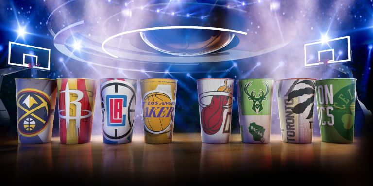 NBA e Cinemark anunciam parceria e lançam balde-bola de pipoca e coleção exclusiva de copos