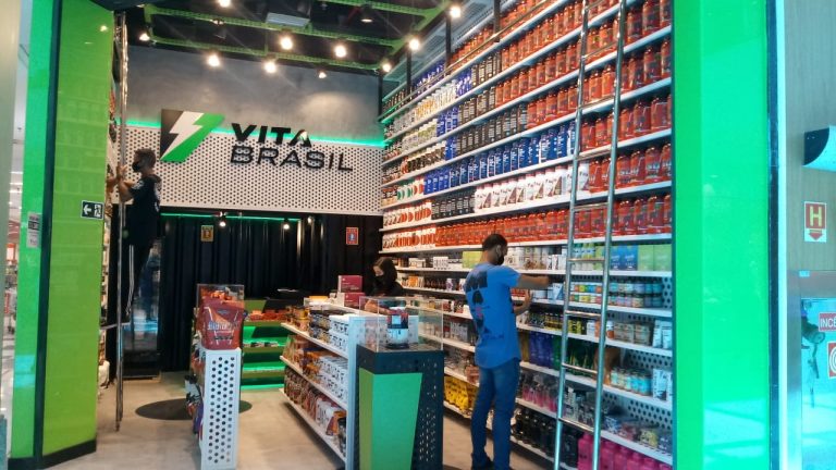 Vitabrasilnet inaugura nova loja no Shopping Tacaruna