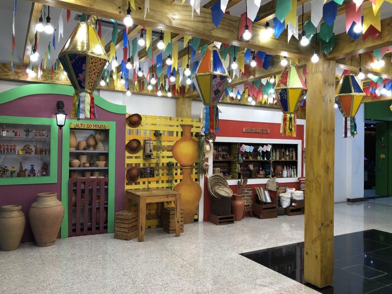 Shopping Tacaruna monta Espaço Instagramável em homenagem ao São João de Caruaru