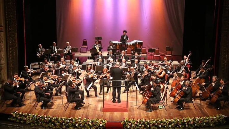 Orquestra Filarmônica Pernambuco faz apresentação gratuita na Igreja da Madre de Deus