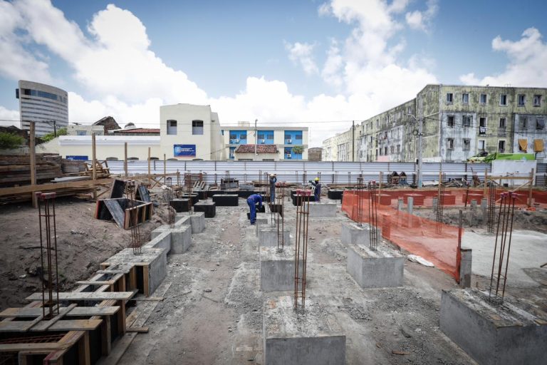 Prefeitura do Recife avança em construção de conjuntando habitacional que terá 256 unidades no Pilar