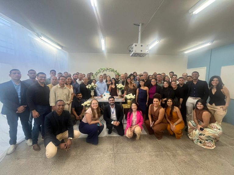 Estácio Recife realizou casamento comunitário para 20 casais