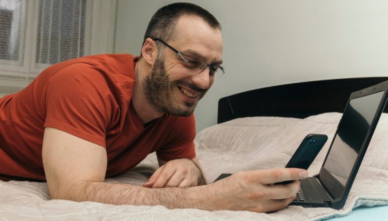 O adultério virtual e suas implicações jurídicas 