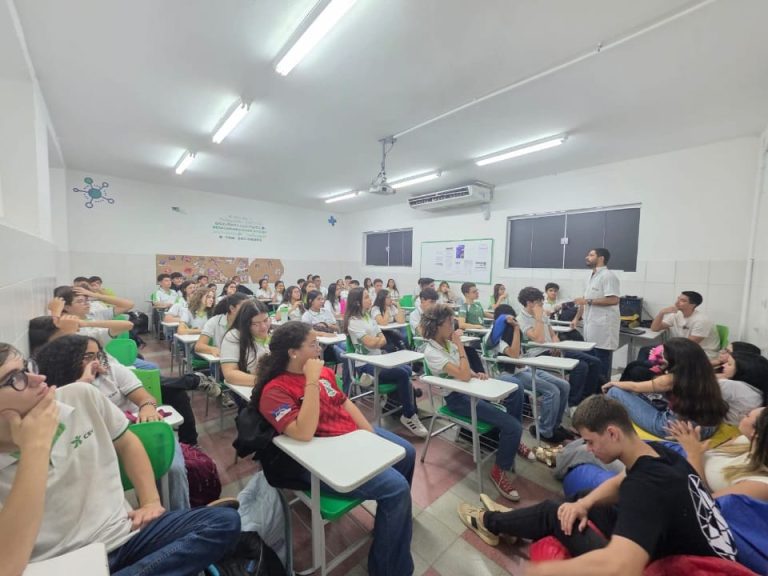 Pernambuco leva 48 equipes à final da Olimpíada Nacional de História do Brasil