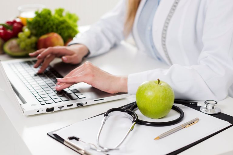 Tecnologia e humanização marcam o I Congresso Pernambucano de Nutrição no Recife