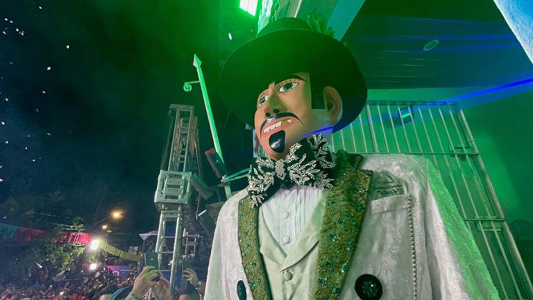 Inauguração do Espaço Afetivo do Homem da Meia-Noite movimenta o Shopping Patteo Olinda