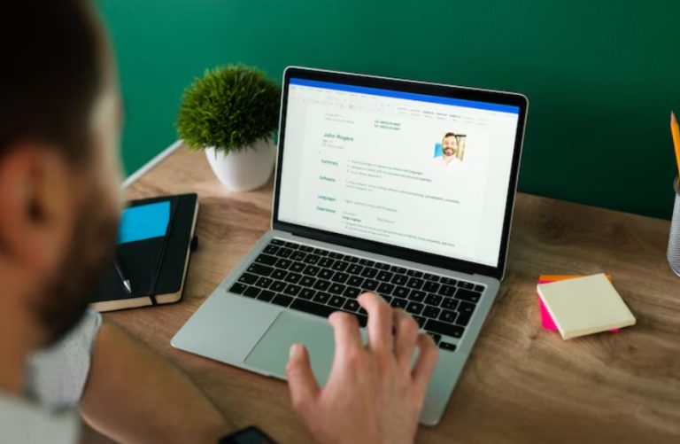 Oportunidades após o carnaval, saiba como criar um currículo eficaz para conquistar oportunidades 