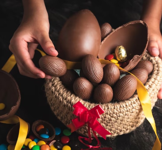 Chocolate na Páscoa: quanto é demais e como consumir com moderação