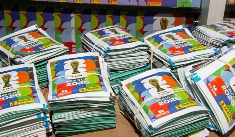 Estácio Recife promove ponto de troca de figurinhas da Copa com entrada gratuita