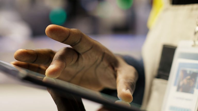 Especialista esclarece quando o uso de IA pode se tornar ilegal nas eleições