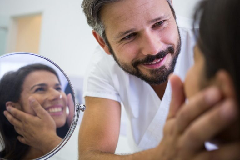 Saiba os cuidados para quem tem pele com acne